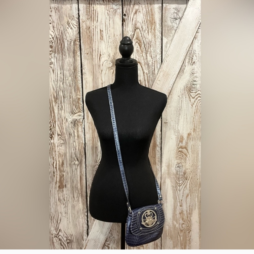 Vintage Kathy Van Zealand cross body